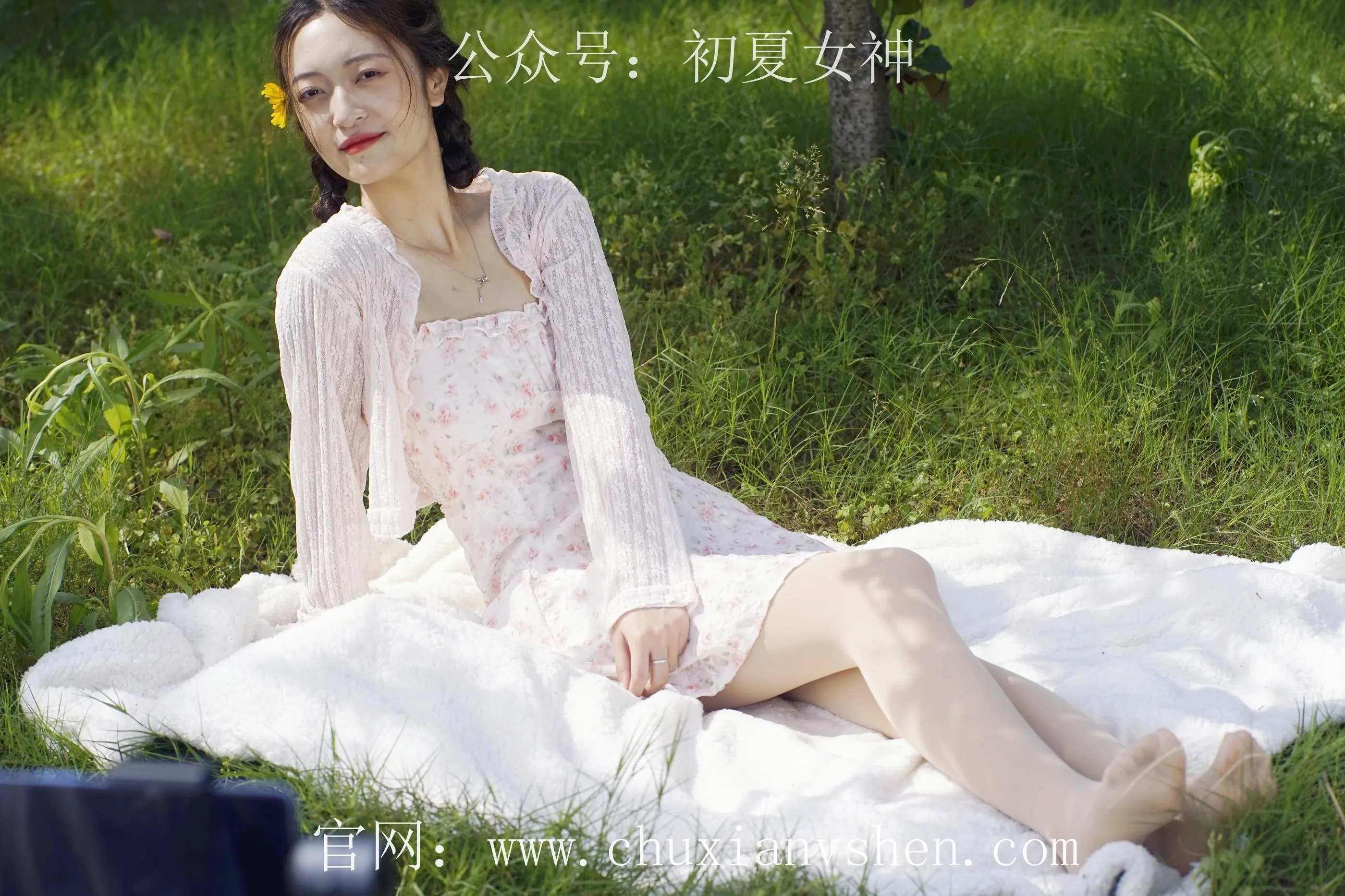 初夏女神 NO.070 依依 邻家女孩-风中少女 [122P]插图9